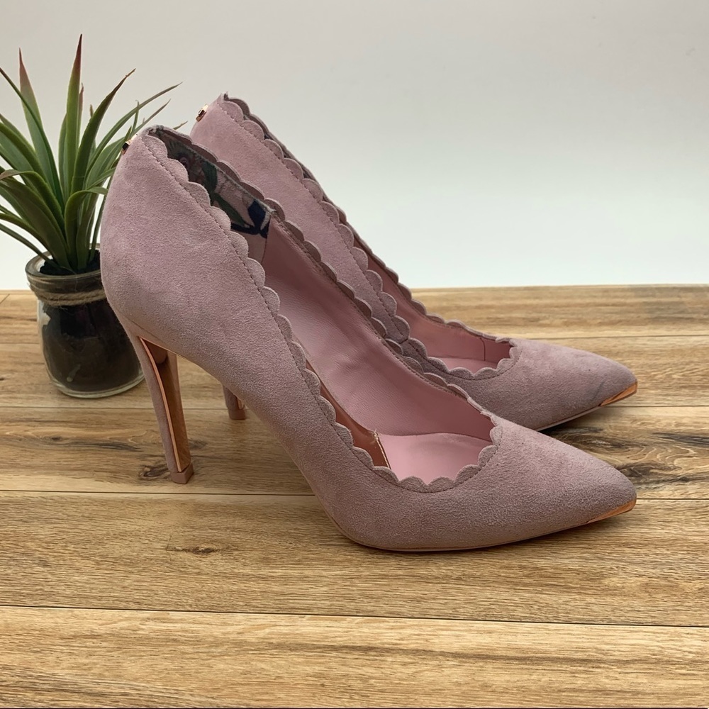 Ted Baker London Sloana Pump sz 5.5